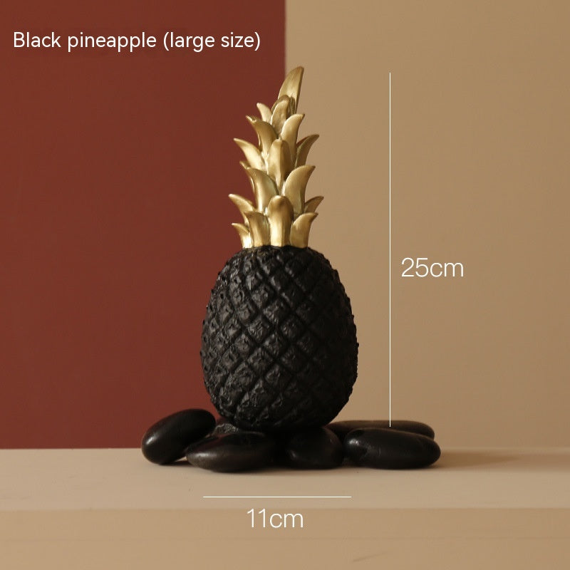 Kreative goldene Ananas-Dekoration für das Wohnzimmer