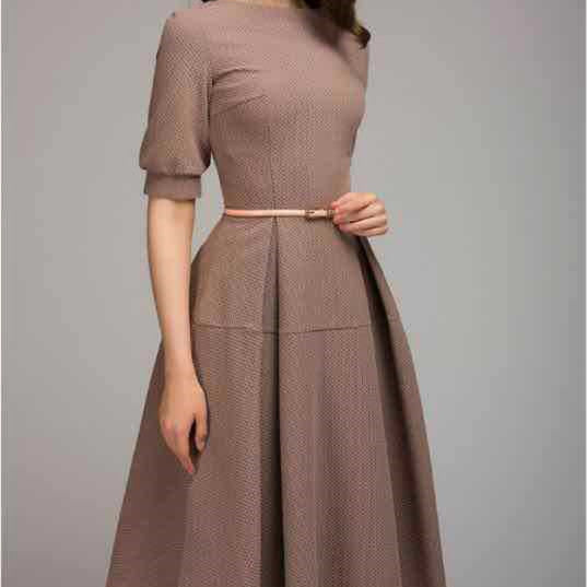 Round Neck Medium Sleeve Puffy Skirt