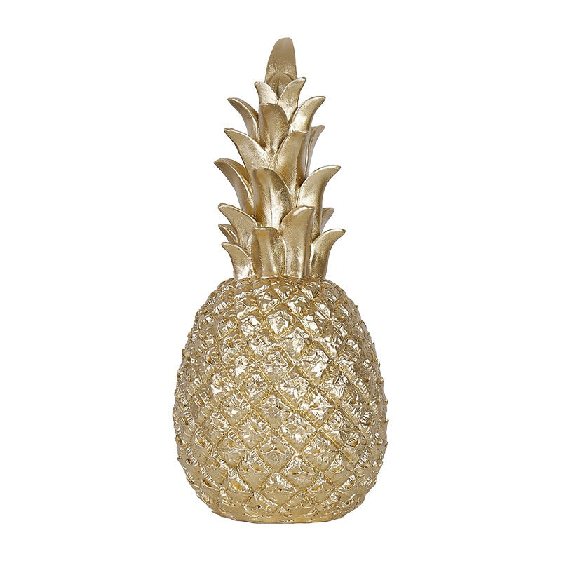 Kreative goldene Ananas-Dekoration für das Wohnzimmer