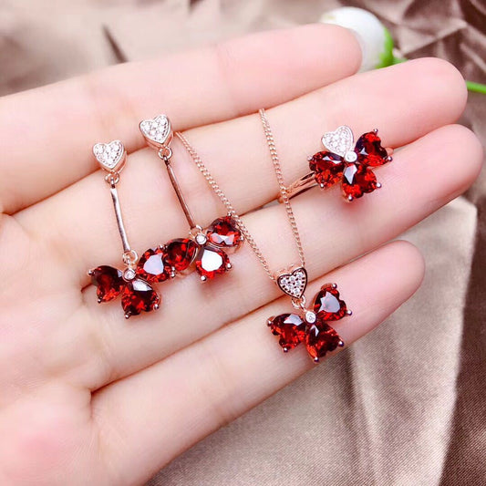 Imitated Natural Pigeon Blood Ruby Heart Pendant Ring Earring Set - Beuti-Ful