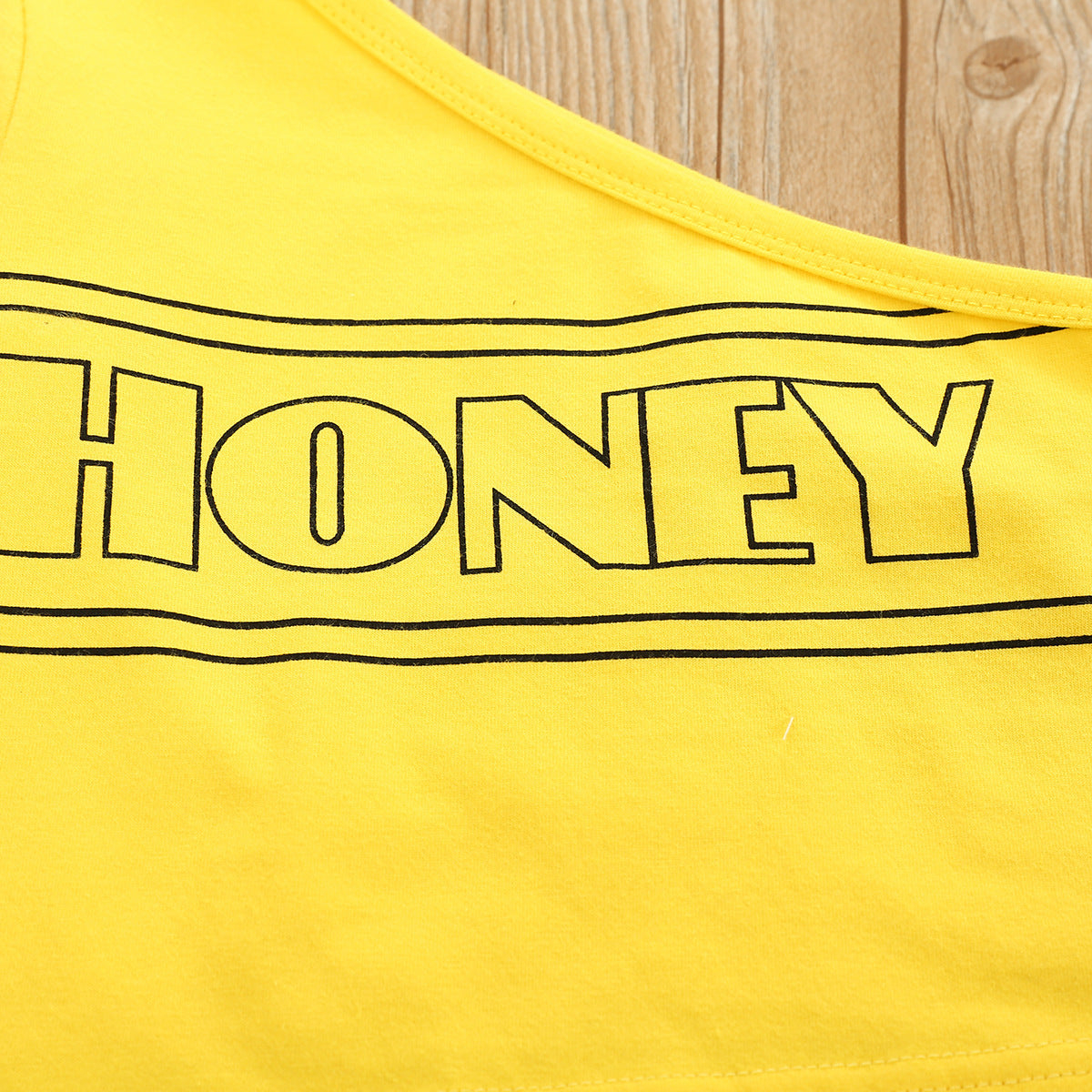 Non-hooded Letters Cotton Pullover Yellow Suit