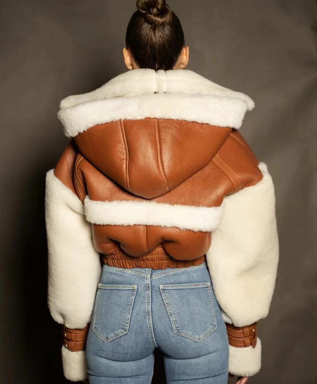 Women's Fur One-piece Lamb Fur Short Coat - Beuti-Ful