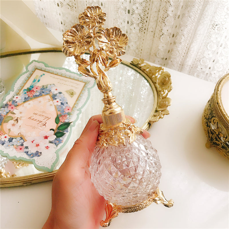 Meiyu Western Antique Gilt Perfume Bottle - Beuti-Ful