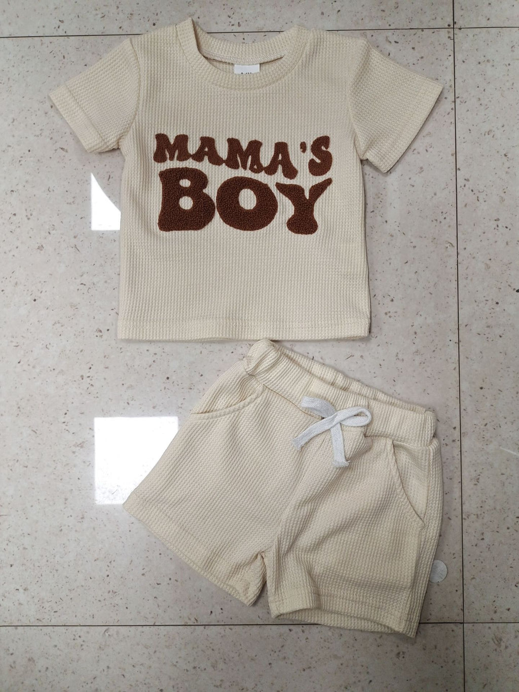 Embroidery Short Sleeve Shorts Suit