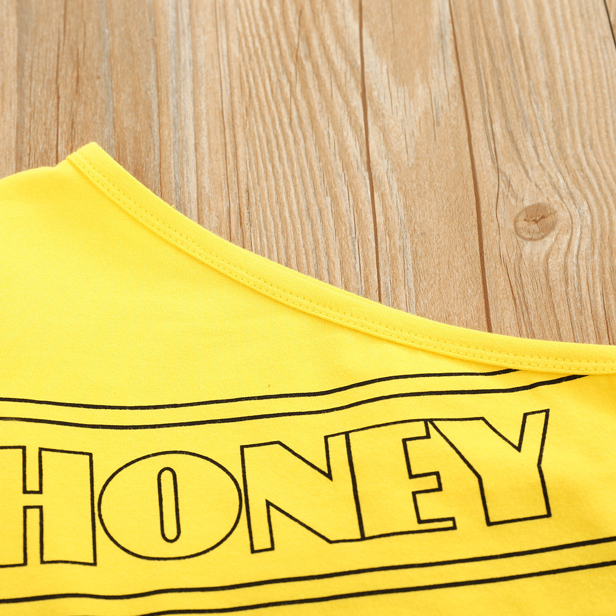 Non-hooded Letters Cotton Pullover Yellow Suit