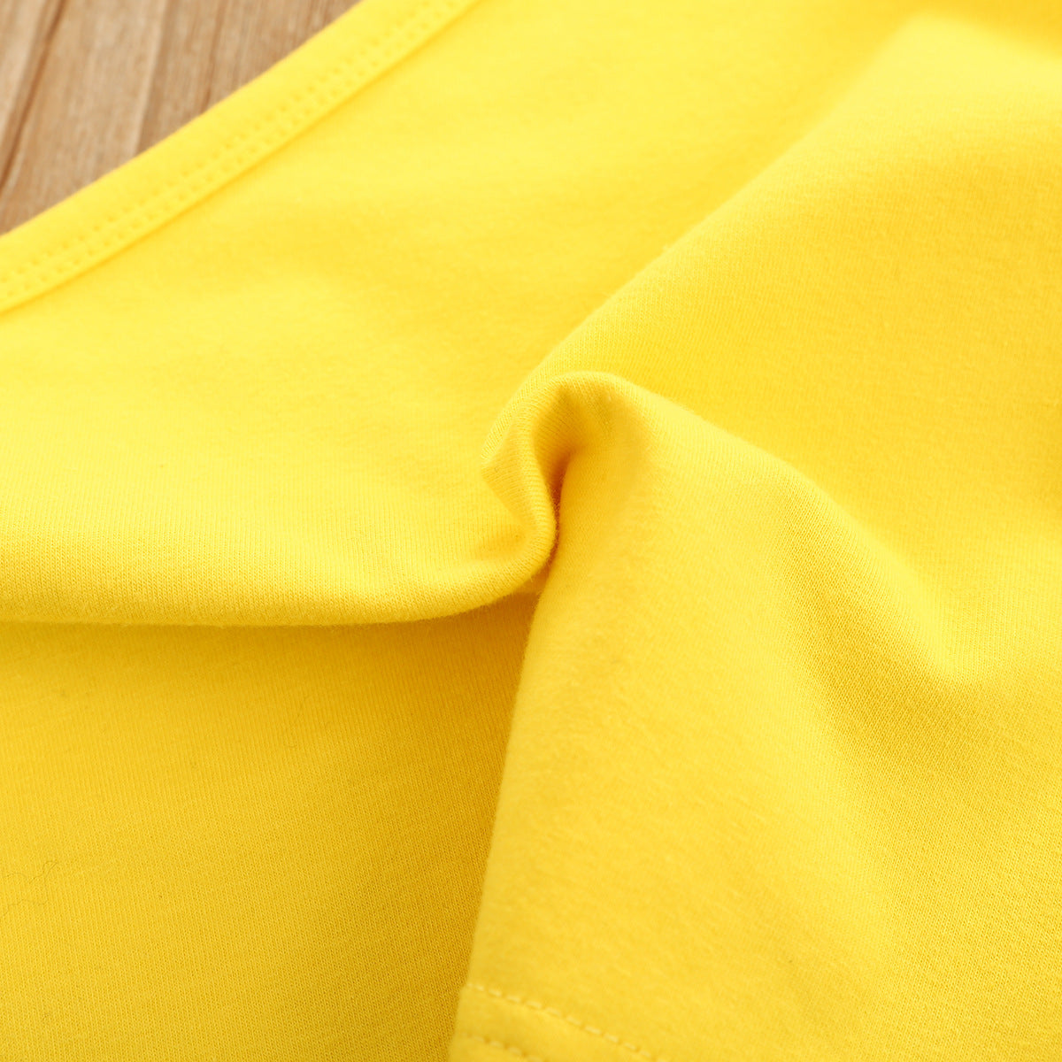 Non-hooded Letters Cotton Pullover Yellow Suit